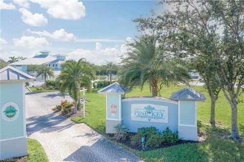 203-1050 Hancock Creek South Blvd, Cape Coral, FL, 33909-7441 | Card Image
