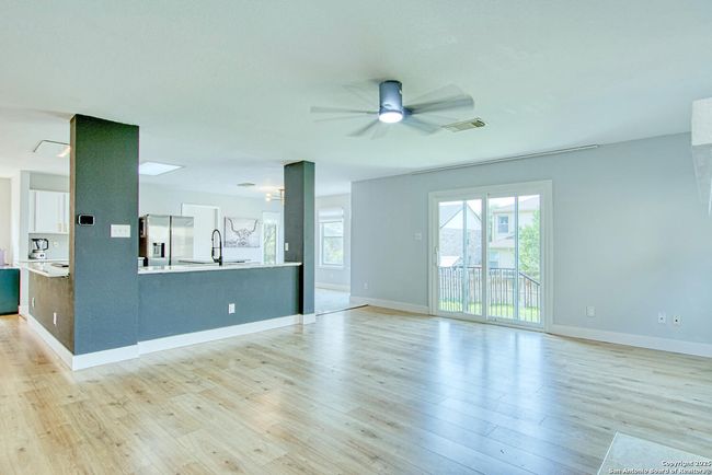 112 Springtree Holw, House other with 4 bedrooms, 3 bathrooms and null parking in Cibolo TX | Image 19