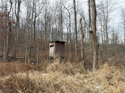 6820 Crane Run Rd, Cumberland, OH, 43732-9750 | Card Image