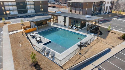 204-3329 Mp Parkway, Bentonville, AR, 72712 | Card Image