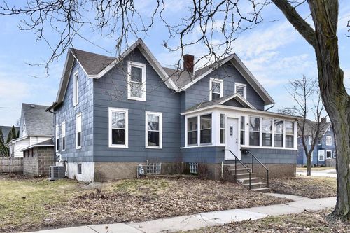 226 Market Street Street, Winona, MN, 55987 | Card Image