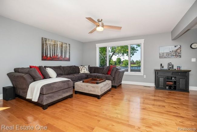 2200 Fernloch_MLS-012.jpg | Image 10