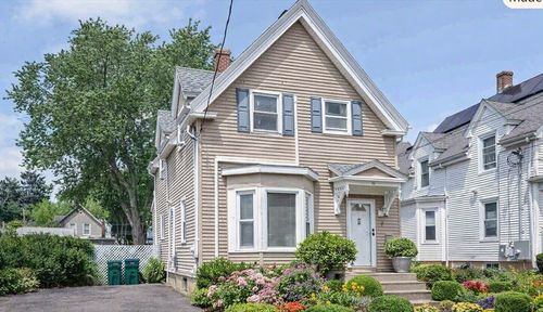 74 Glenwood St, Lynn, MA, 01902-1421 | Card Image