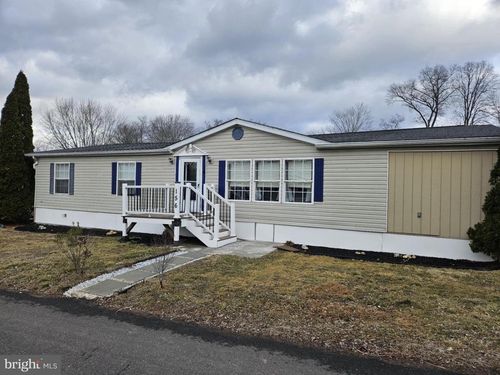 156 Vaux Dr, DOYLESTOWN, PA, 18901 | Card Image