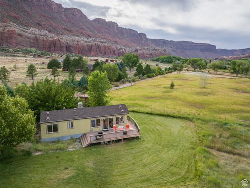 9 Chamisa Ln, Castle Valley, UT, 84532 | Card Image