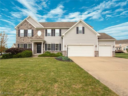 236 Lyndover Way, Brunswick, OH, 44212-1381 | Card Image