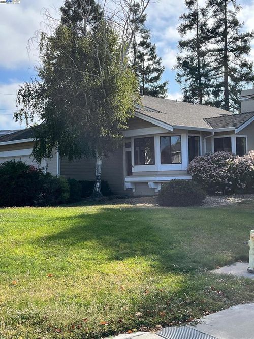 3854 Phoebe Ct, Pleasanton, CA, 94566-4775 | Card Image