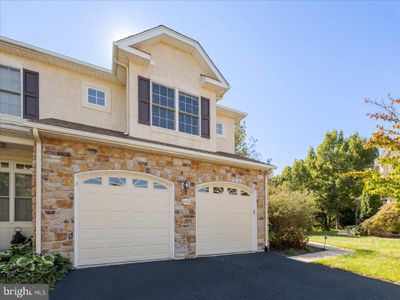 640 Greycliffe Lane, Townhouse with 4 bedrooms, 3 bathrooms and null parking in AMBLER PA | Image 2