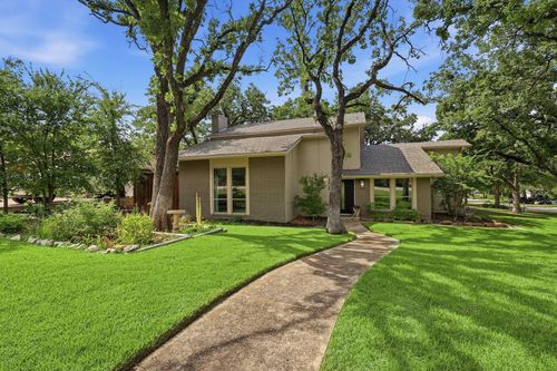 858 Highland Village Rd, Highland Village, TX, 75077-6710 | Card Image