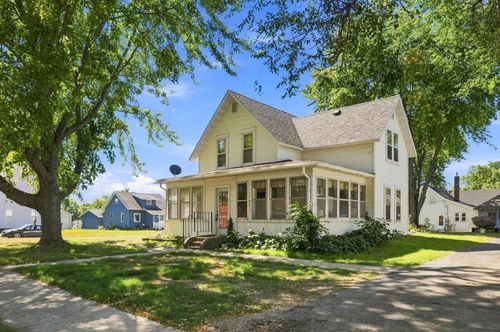 408 Central Ave, Osakis, MN, 56360-8216 | Card Image
