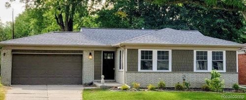 14103 Blue Skies St, Livonia, MI, 48154-4997 | Card Image