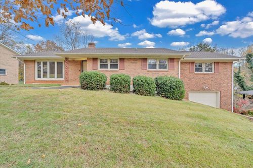 601 5th St, Martinsville, VA, 24112-4033 | Card Image