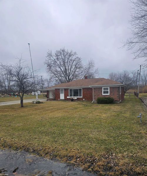5882 King Rd, China, MI, 48054-4604 | Card Image