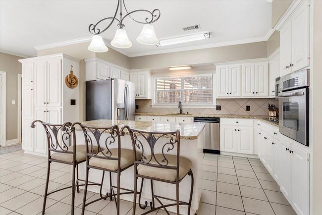 10-Kitchen | Image 10