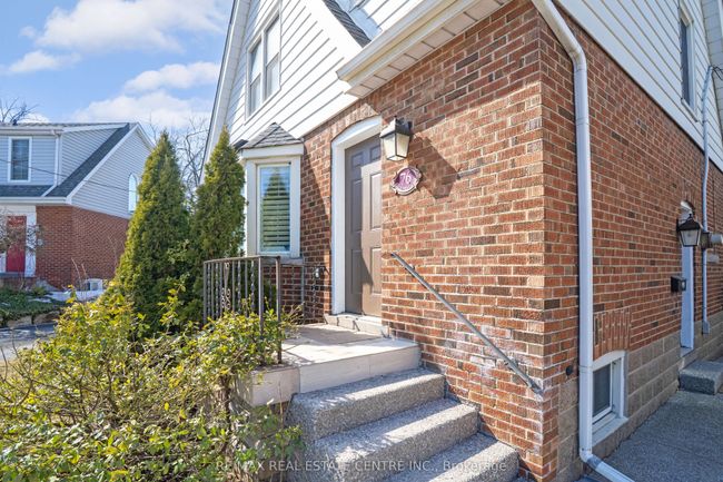 76 Cloverhill Rd, House other with 3 bedrooms, 3 bathrooms and 3 parking in Hamilton ON | Image 25