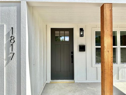 1817 N Bell Ave, Shawnee, OK, 74804-3709 | Card Image