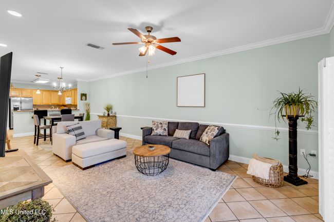 1453EBeachBlvd-14 | Image 14
