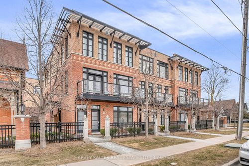 58-8161 Kipling Ave, Vaughan, ON, L4L0G4 | Card Image
