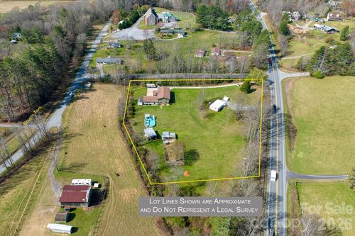 2456 Hendersonville Hwy, Pisgah Forest, NC, 28768-9267 | Card Image