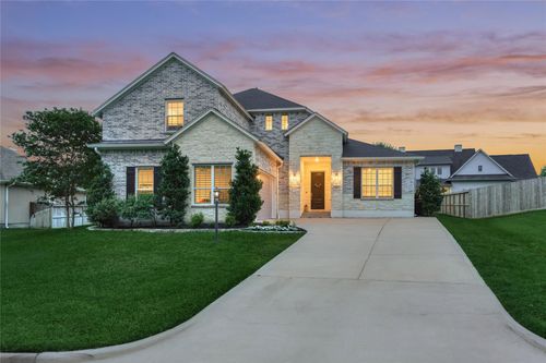 71 Victoria Dr W, Montgomery, TX, 77356-8444 | Card Image