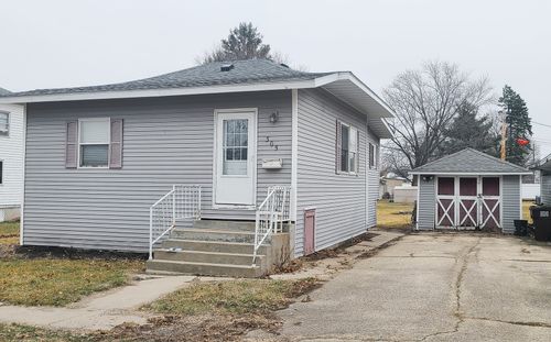 305 N Seminary Ave, MOUNT MORRIS, IL, 61054-1117 | Card Image
