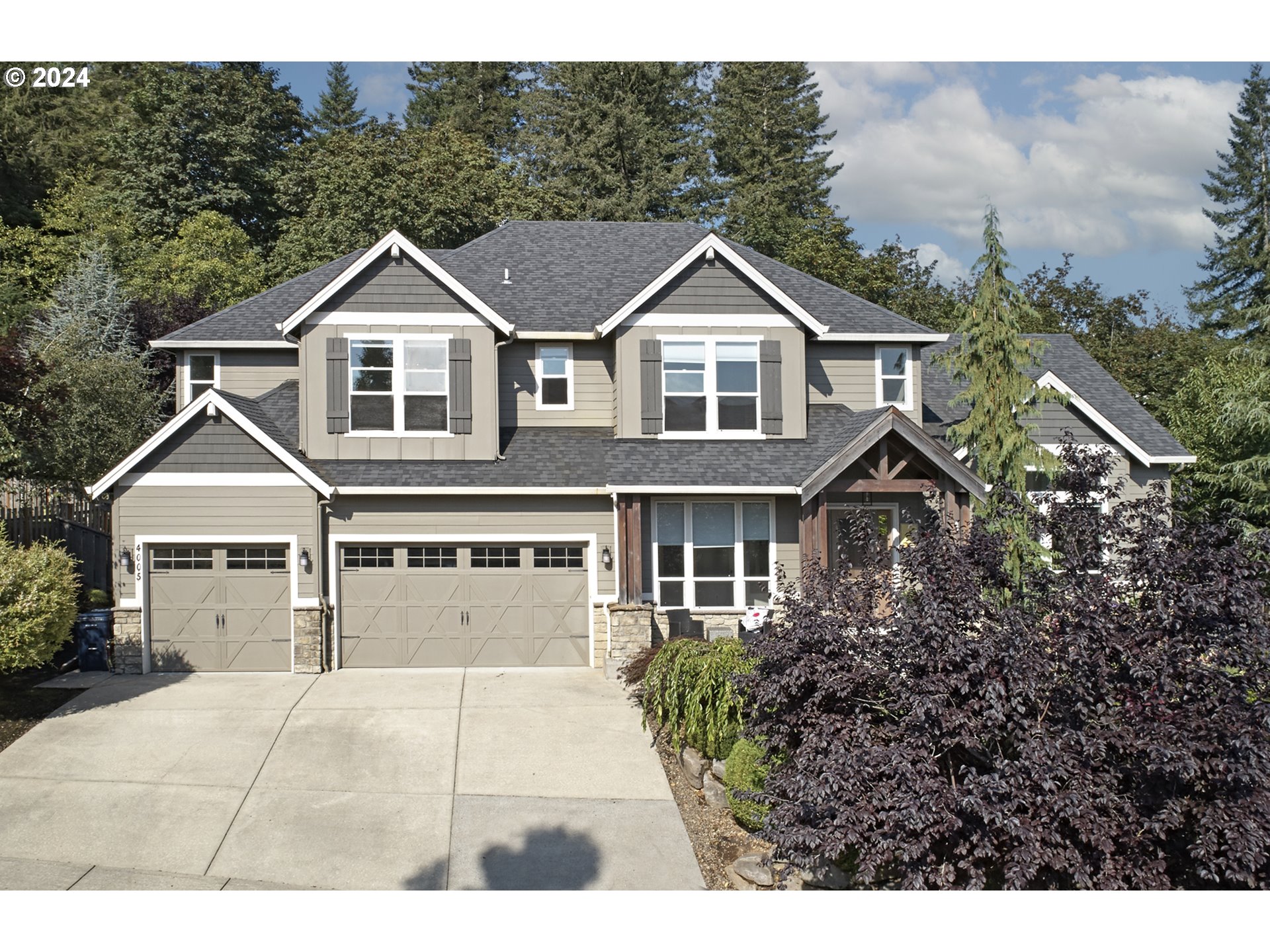Jasmine St, Camas, WA 98607