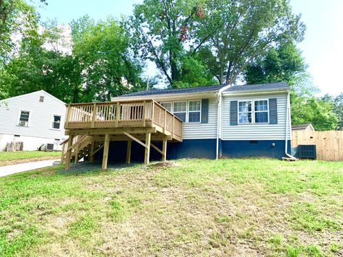 714 Woodlawn Dr, Clarksville, TN, 37040-4241 | Card Image
