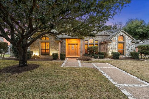 302 Ranchgate Trail, McGregor, TX, 76657 | Card Image