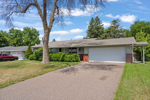2245 Beam Ave, Maplewood, MN, 55109-1405 | Card Image