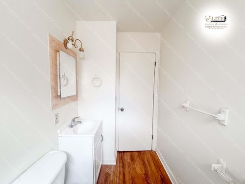 3702 Branch Road, Flint, MI, 48506 | Card Image