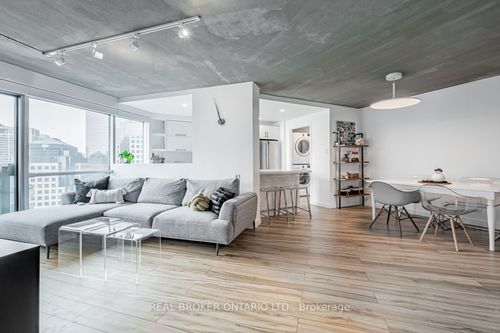 2501-10 Yonge Street, Toronto, ON, M5E1R4 | Card Image