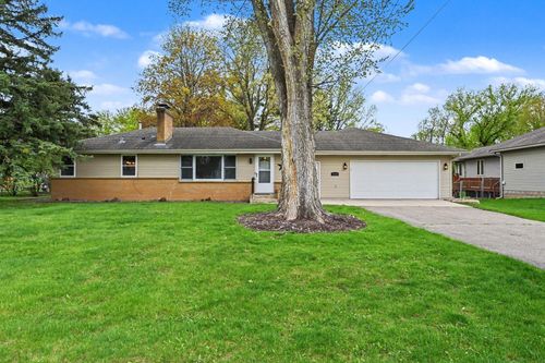 2115 W 105th St, Bloomington, MN, 55431-3406 | Card Image