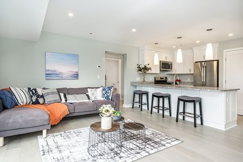 apt-504-450 American Legion Hwy, Revere, MA, 02151-1479 | Card Image