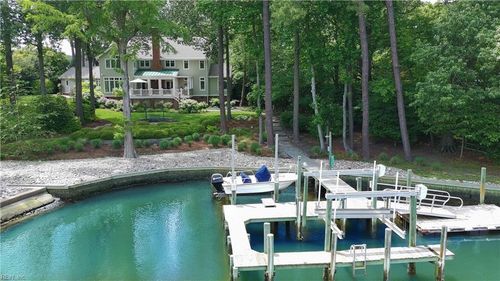 701 Crystal Ln, Virginia Beach, VA, 23451-3738 | Card Image