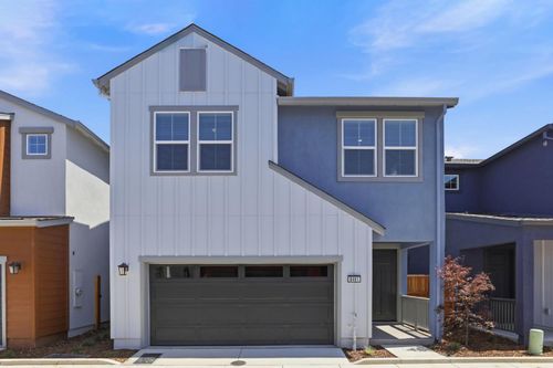 8461 Viborg Ln, Elk Grove, CA, 95624 | Card Image