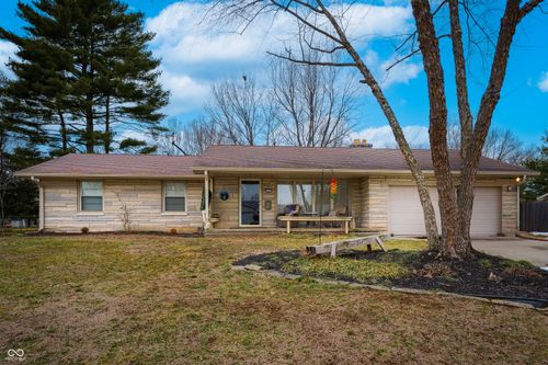 4226 Roselawn Ave, Columbus, IN, 47203-1155 | Card Image