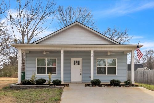 3 W 1st St, williamston, SC, 29697-2203 | Card Image