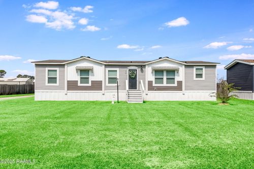 153 Chardonnay Dr, Opelousas, LA, 70570-0795 | Card Image