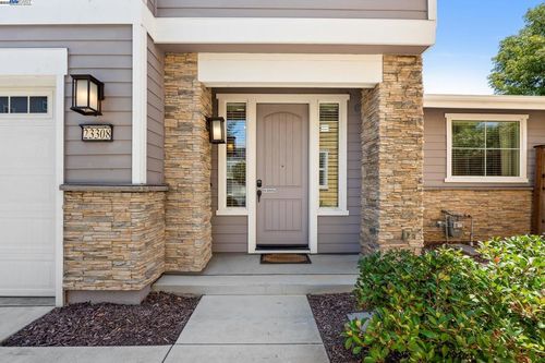 23308 Wilmot Cir, Hayward, CA, 94545-1977 | Card Image