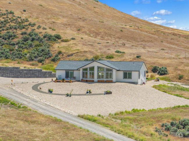 8142 Us Highway 95, House other with 3 bedrooms, 2 bathrooms and 2 parking in Marsing ID | Image 46
