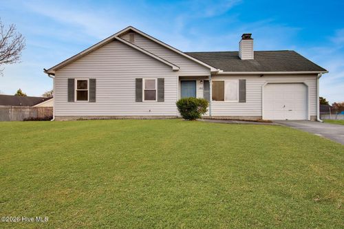 101 Kyle Dr, Jacksonville, NC, 28546-9138 | Card Image