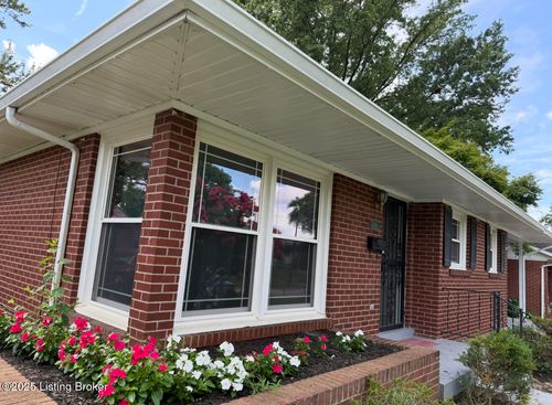3016 Vogue Ave, Louisville, KY, 40220-2534 | Card Image