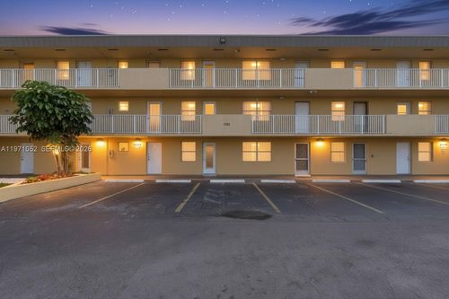 a221-1302 Ne 191st St, Miami, FL, 33179 | Card Image