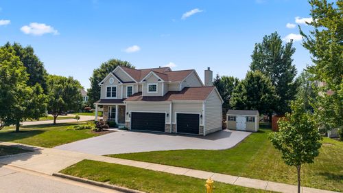1977 Twin Flower Cir, Grove City, OH, 43123-8025 | Card Image
