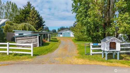 5392 Shore Meadow Rd, Freeland, WA, 98249-9760 | Card Image