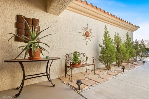 10109 Keysborough Drive, Las Vegas, NV, 89134 | Card Image