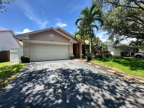 9825 Nw 54th Pl, Coral Springs, FL, 33076-2627 | Card Image