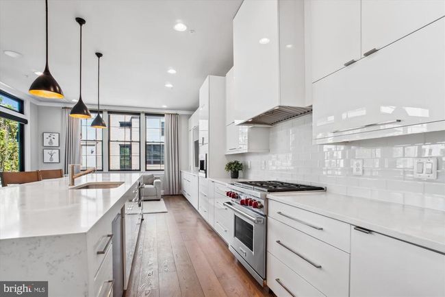20440 Northpark Dr, Townhouse with 4 bedrooms, 6 bathrooms and null parking in ASHBURN VA | Image 23
