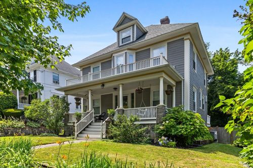 36 Renwick Rd, Wakefield, MA, 01880-4042 | Card Image