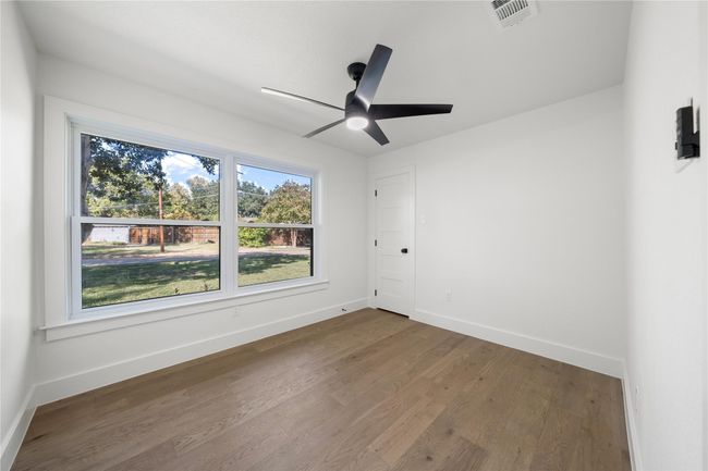 6746 Braeburn Dr, House other with 3 bedrooms, 2 bathrooms and null parking in Dallas TX | Image 26